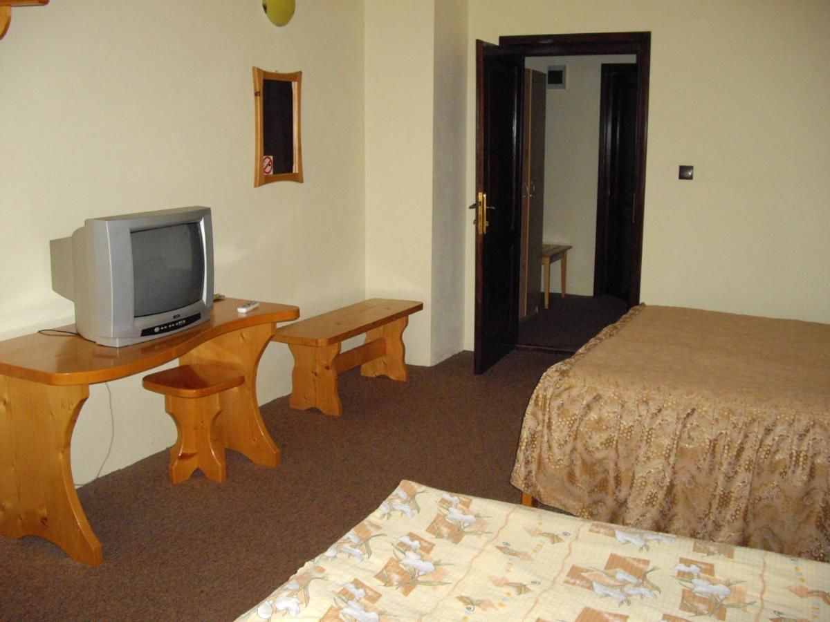 Проживание в семье Villa Katharina Bran Бран
